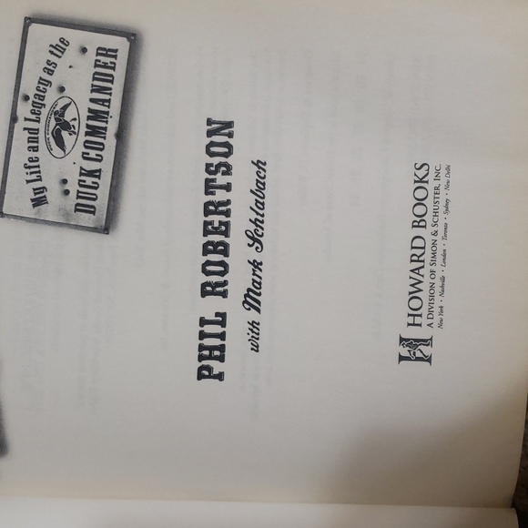 4/20Happy Happy Happy: My Life and Legacy as the Duck Commander -Phil Robertson - Picture 3 of 4